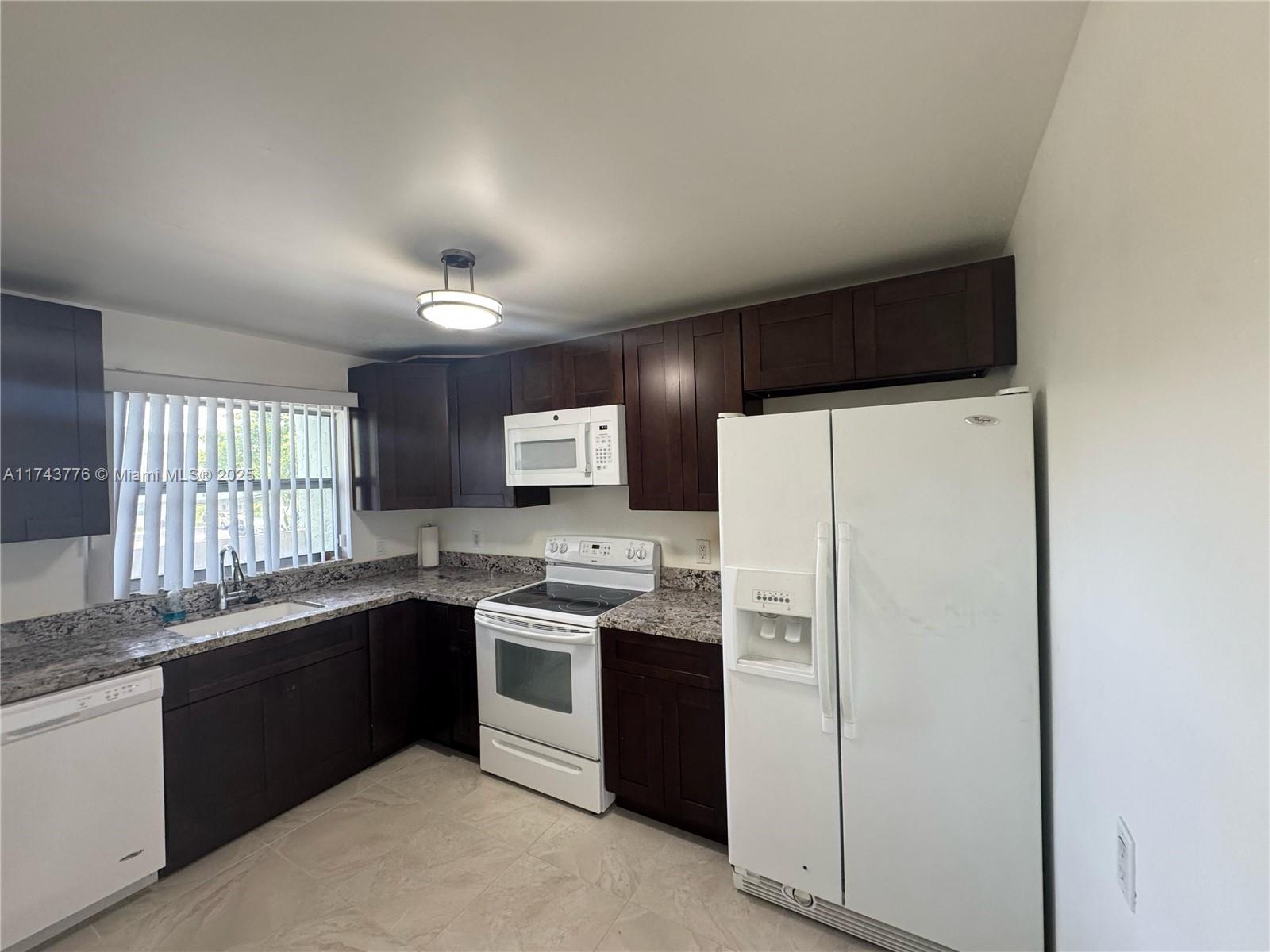 GARDENS OF SABAL PALMS - Residential