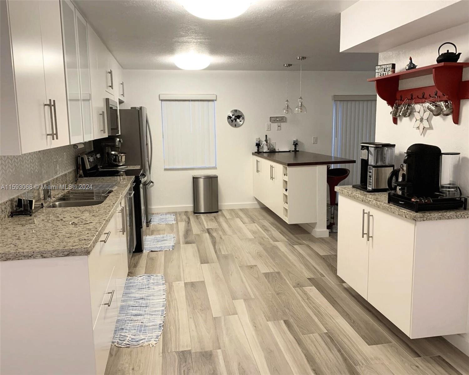 Available July 1st! Discover your dream townhouse with this beautifully renovated 1630 sqft unit. Featuring tasteful updates, a new kitchen with stainless steel appliances, and an open layout perfect for entertaining. The spacious master suite includes a huge walk-in closet. Located in an excellent area, close to major highways I-595 and NOVA University Drive, and within walking distance to a vast shopping area. Enjoy community amenities like a pool and playground. No pets allowed. Don't miss this exceptional rental opportunity!