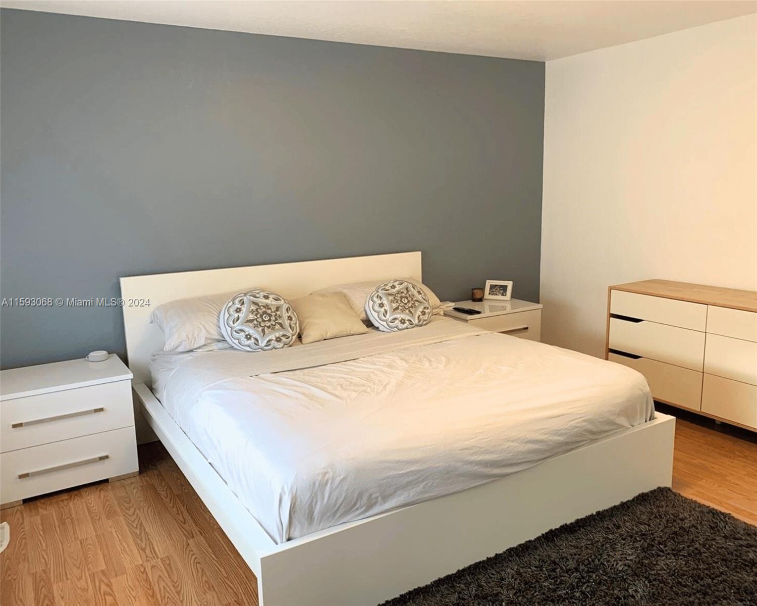 ARROWHEAD GOLF & TENNIS C - Residential Lease
