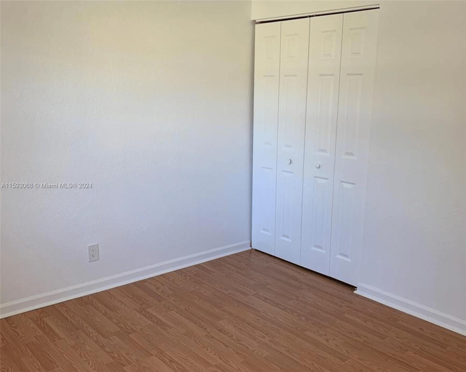 ARROWHEAD GOLF & TENNIS C - Residential Lease
