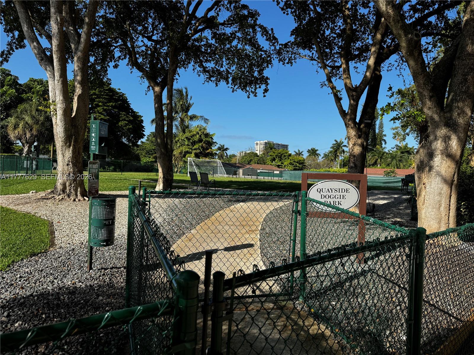 TOWERS OF QUAYSIDE CONDO - Residential Lease