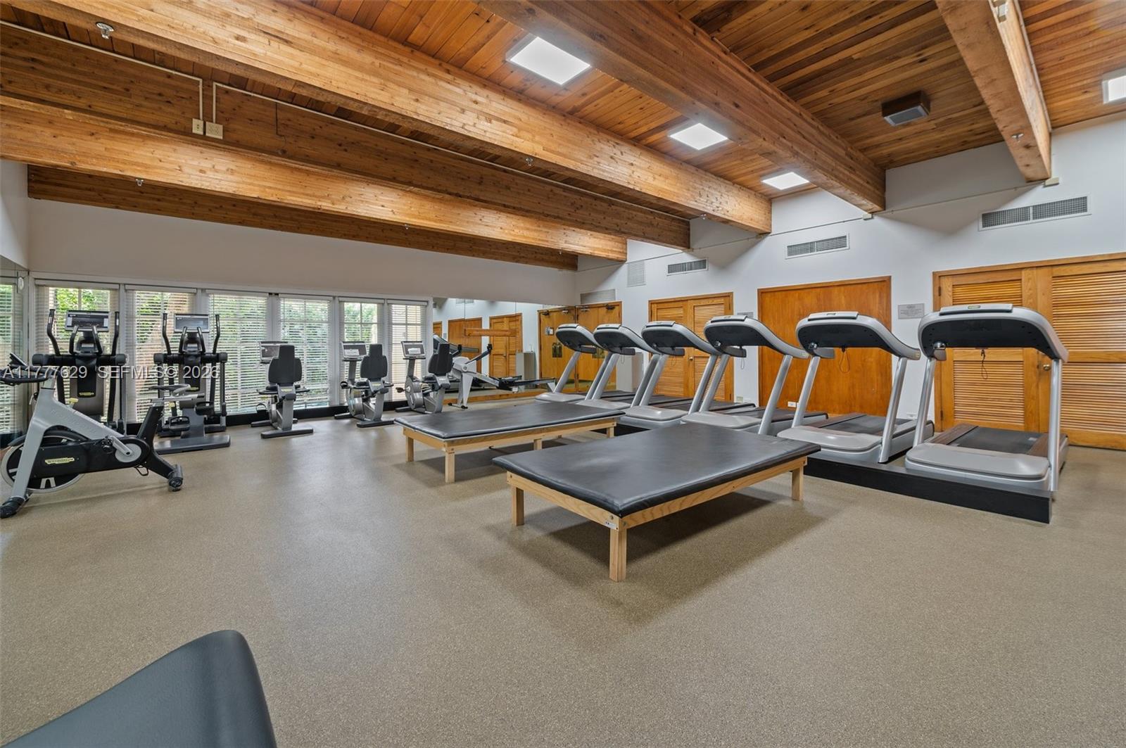 TOWERS OF QUAYSIDE CONDO - Residential Lease