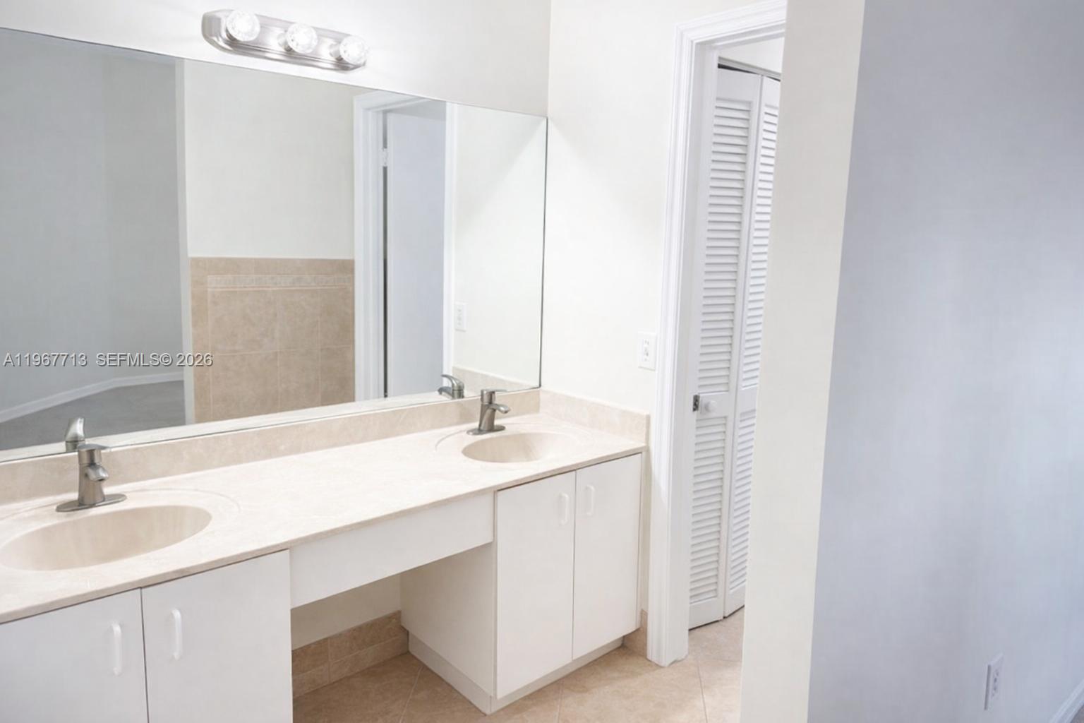 WINSTON PARK SECTION THRE - Residential