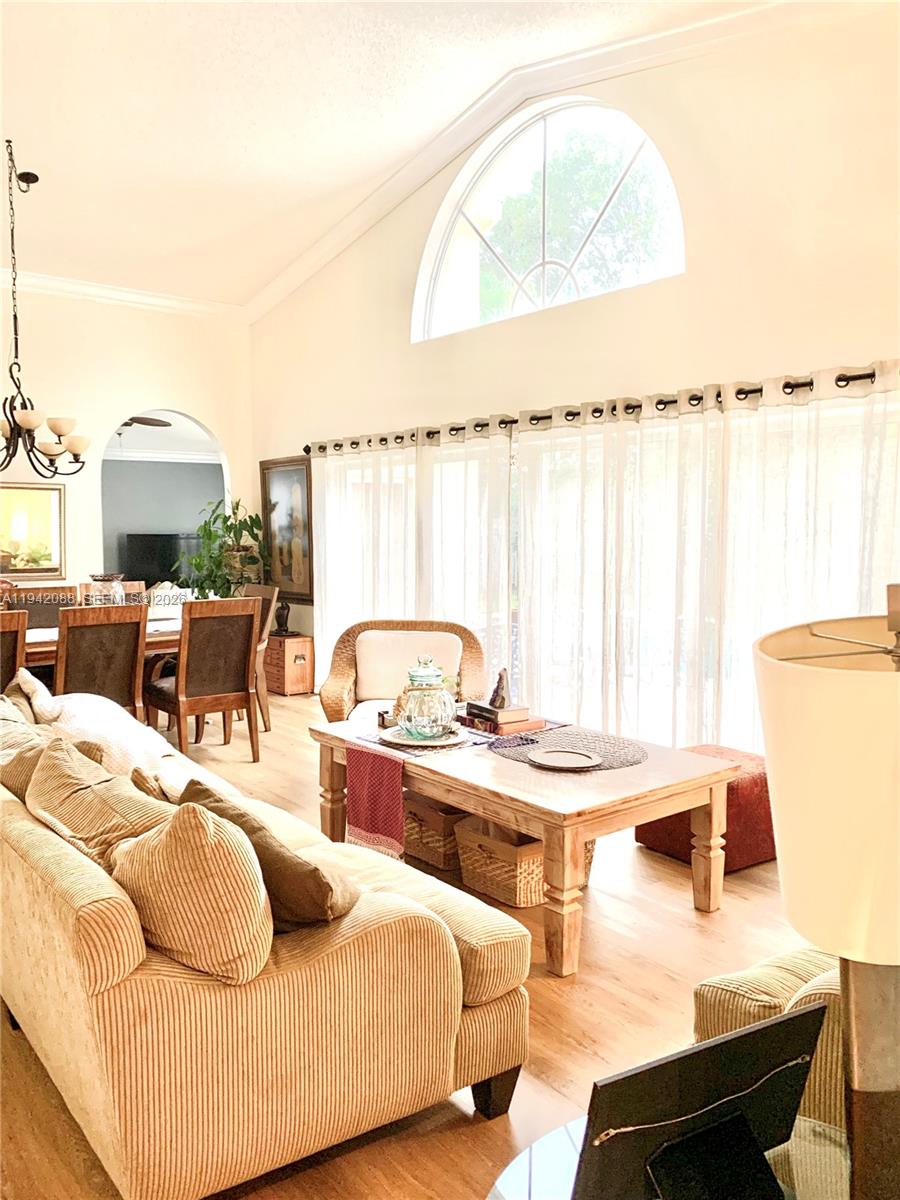 NEW ORLEANS LAKESITES - Residential