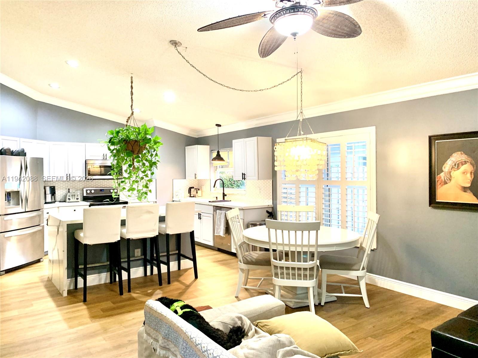 NEW ORLEANS LAKESITES - Residential