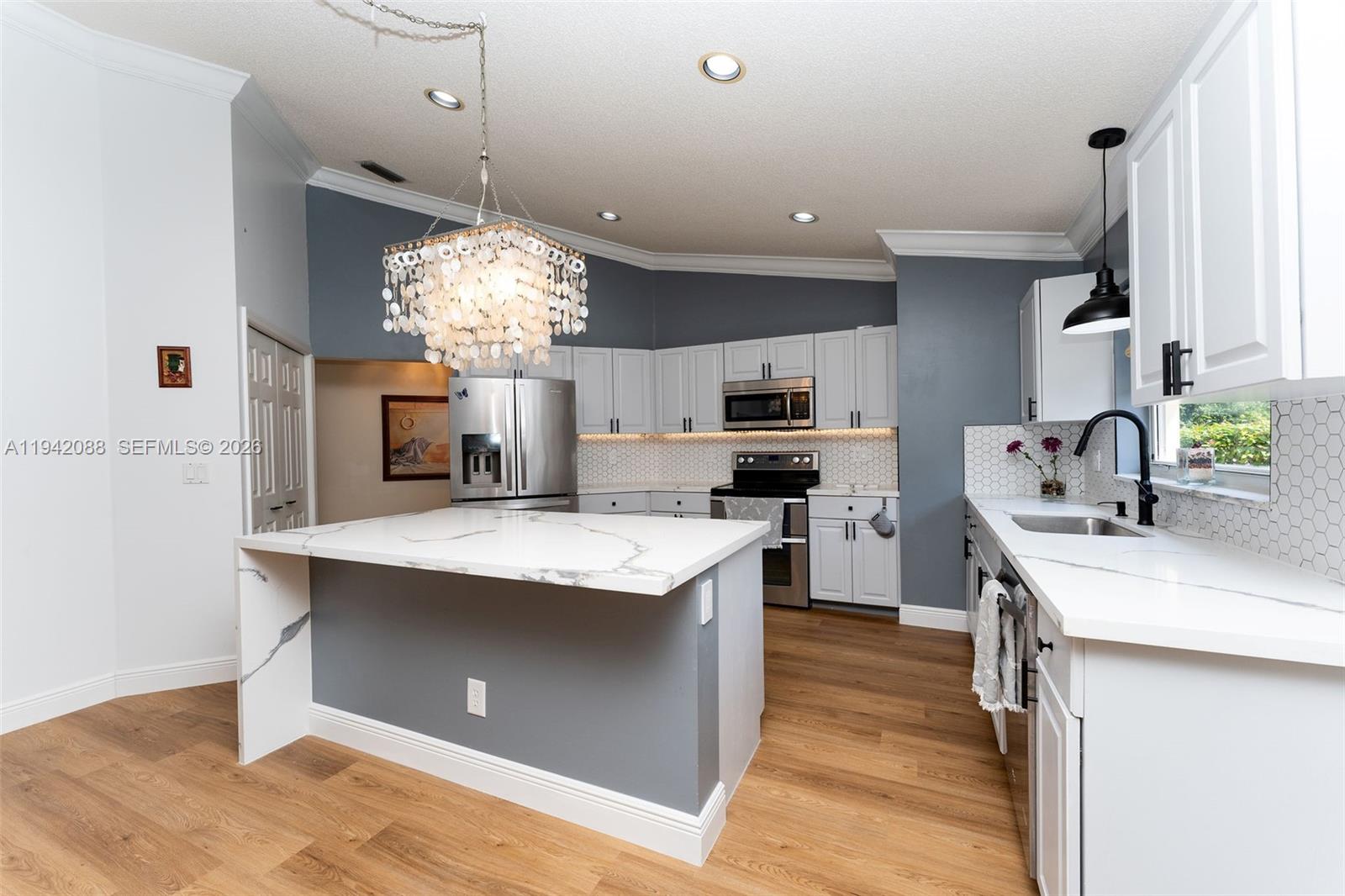 NEW ORLEANS LAKESITES - Residential