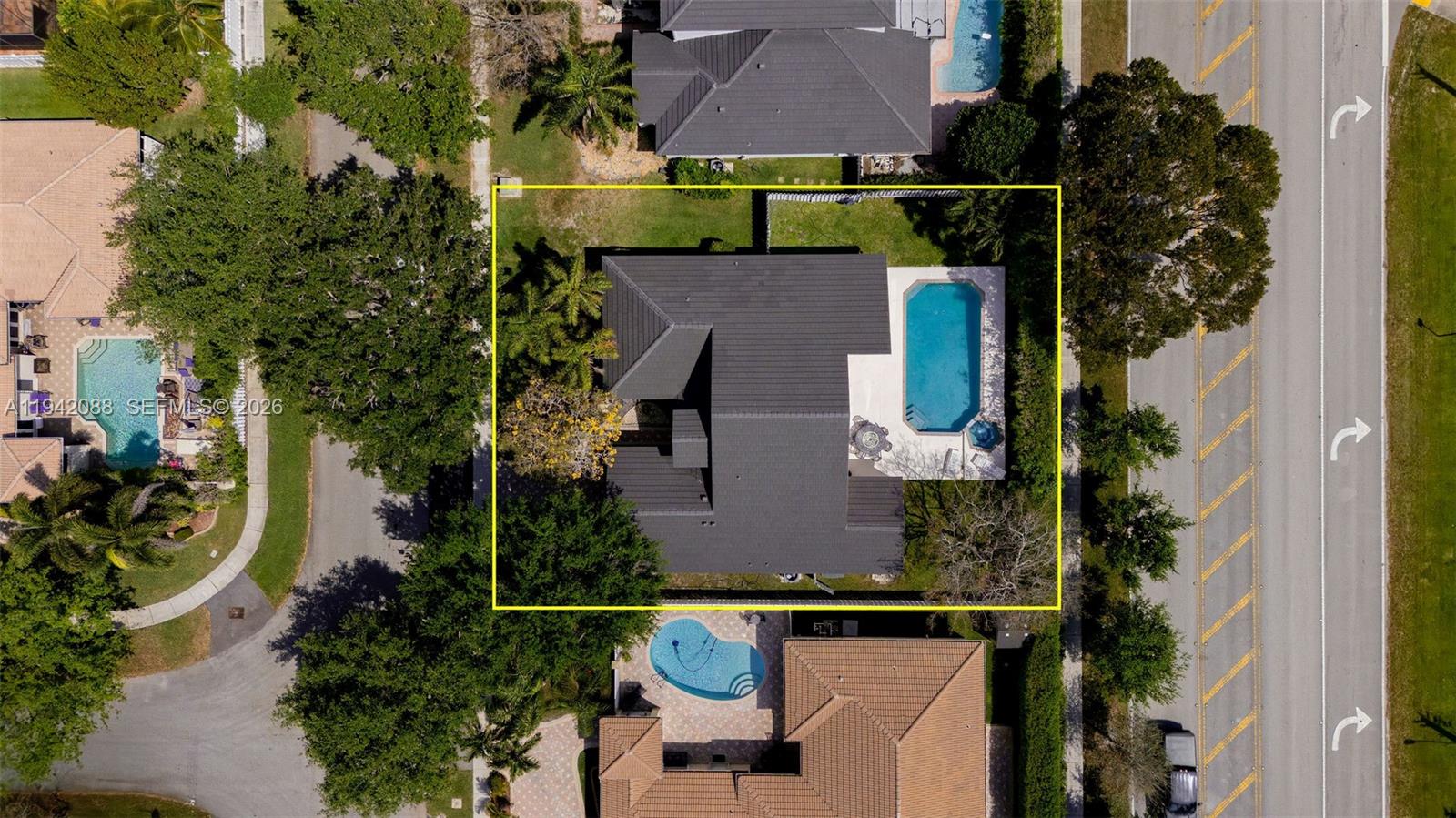 NEW ORLEANS LAKESITES - Residential