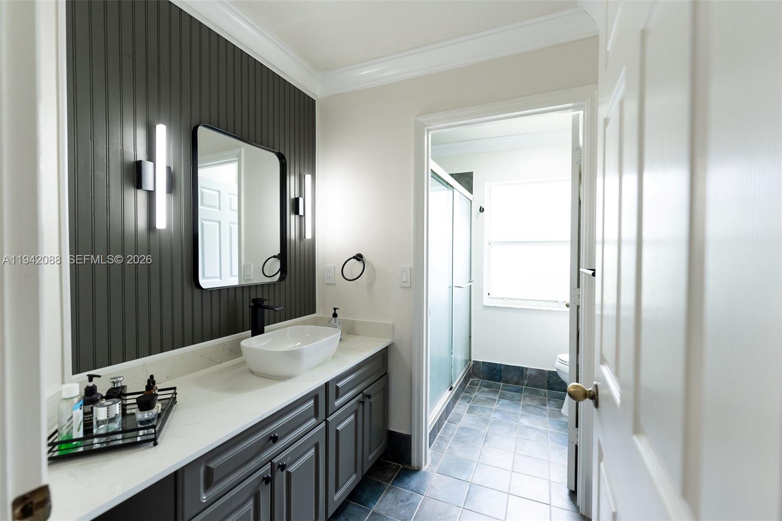 NEW ORLEANS LAKESITES - Residential