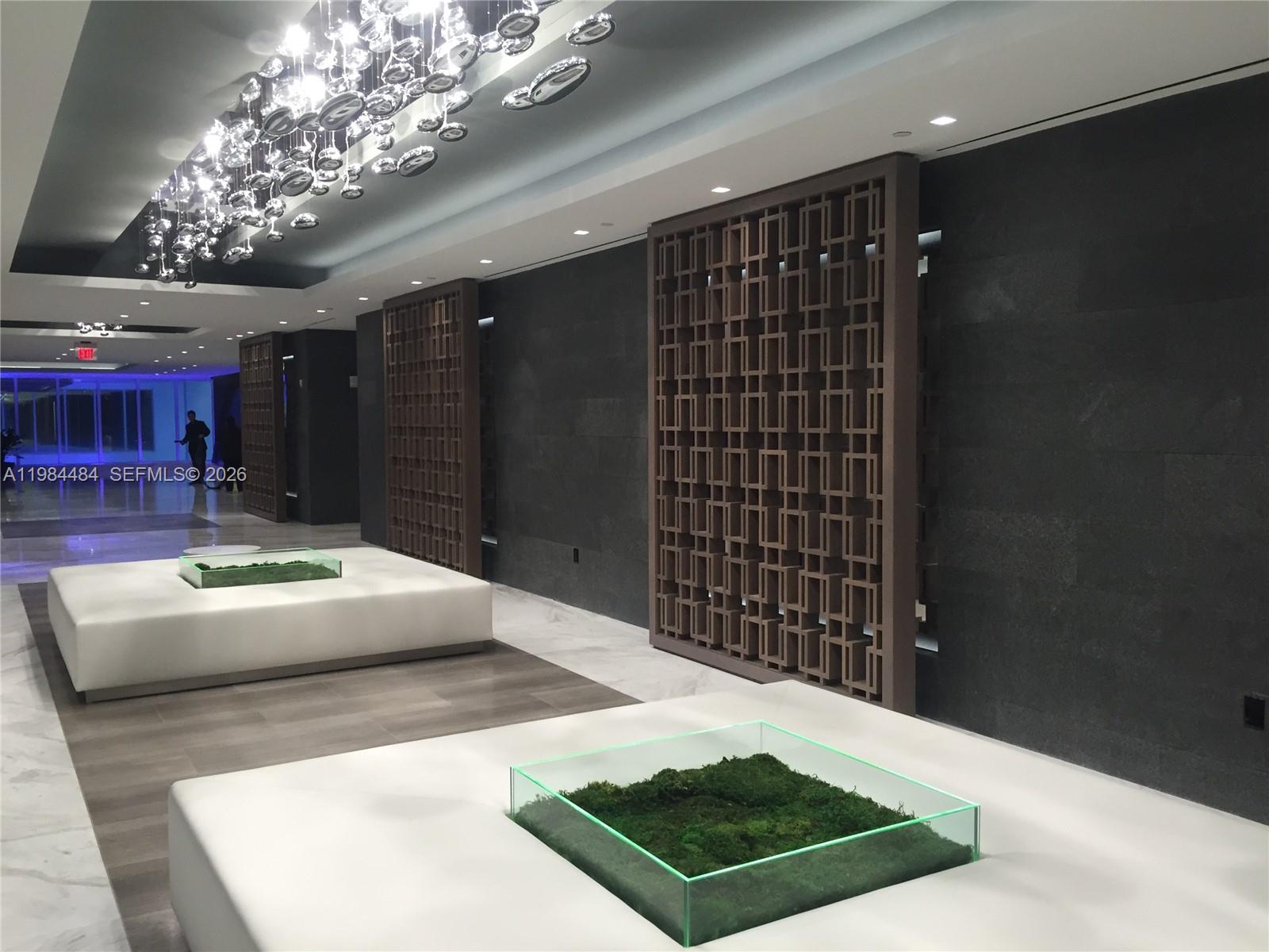 400 SUNNY ISLES CONDO WES - Residential Lease