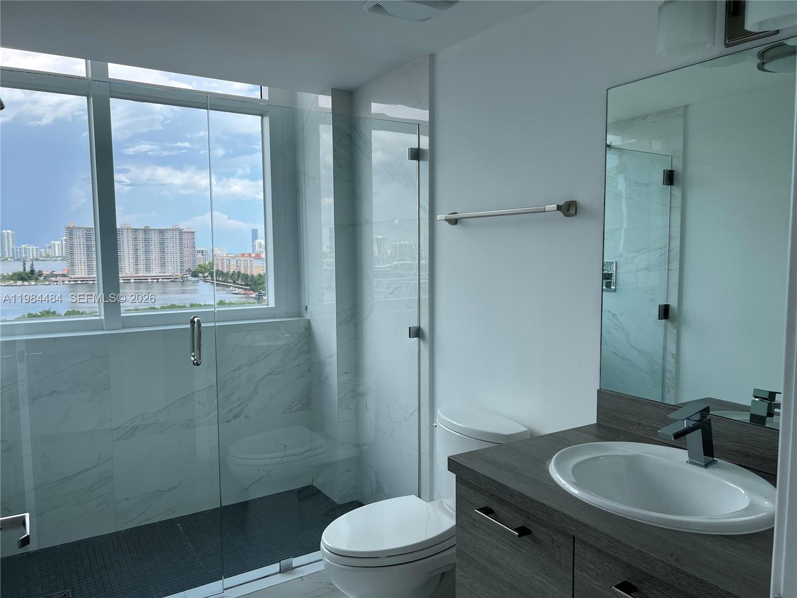 400 SUNNY ISLES CONDO WES - Residential Lease