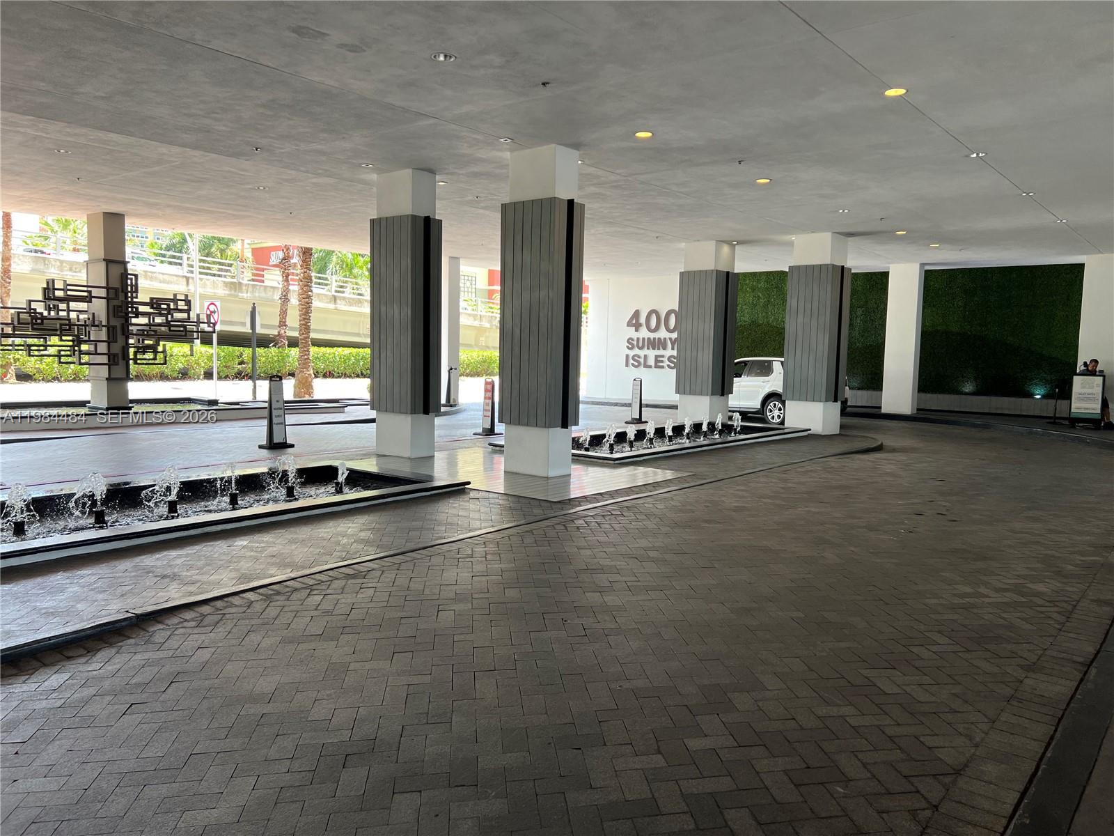 400 SUNNY ISLES CONDO WES - Residential Lease