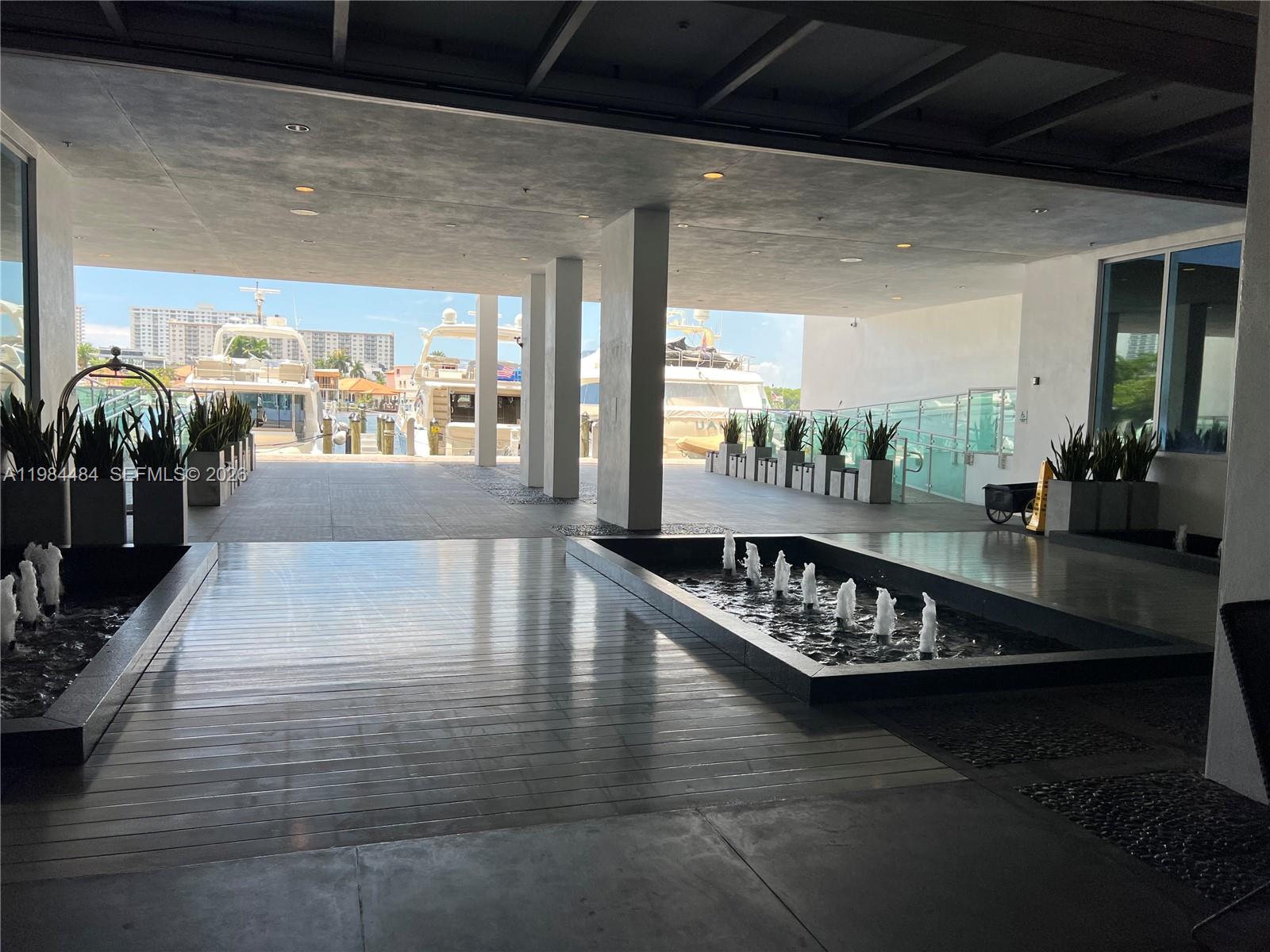 400 SUNNY ISLES CONDO WES - Residential Lease