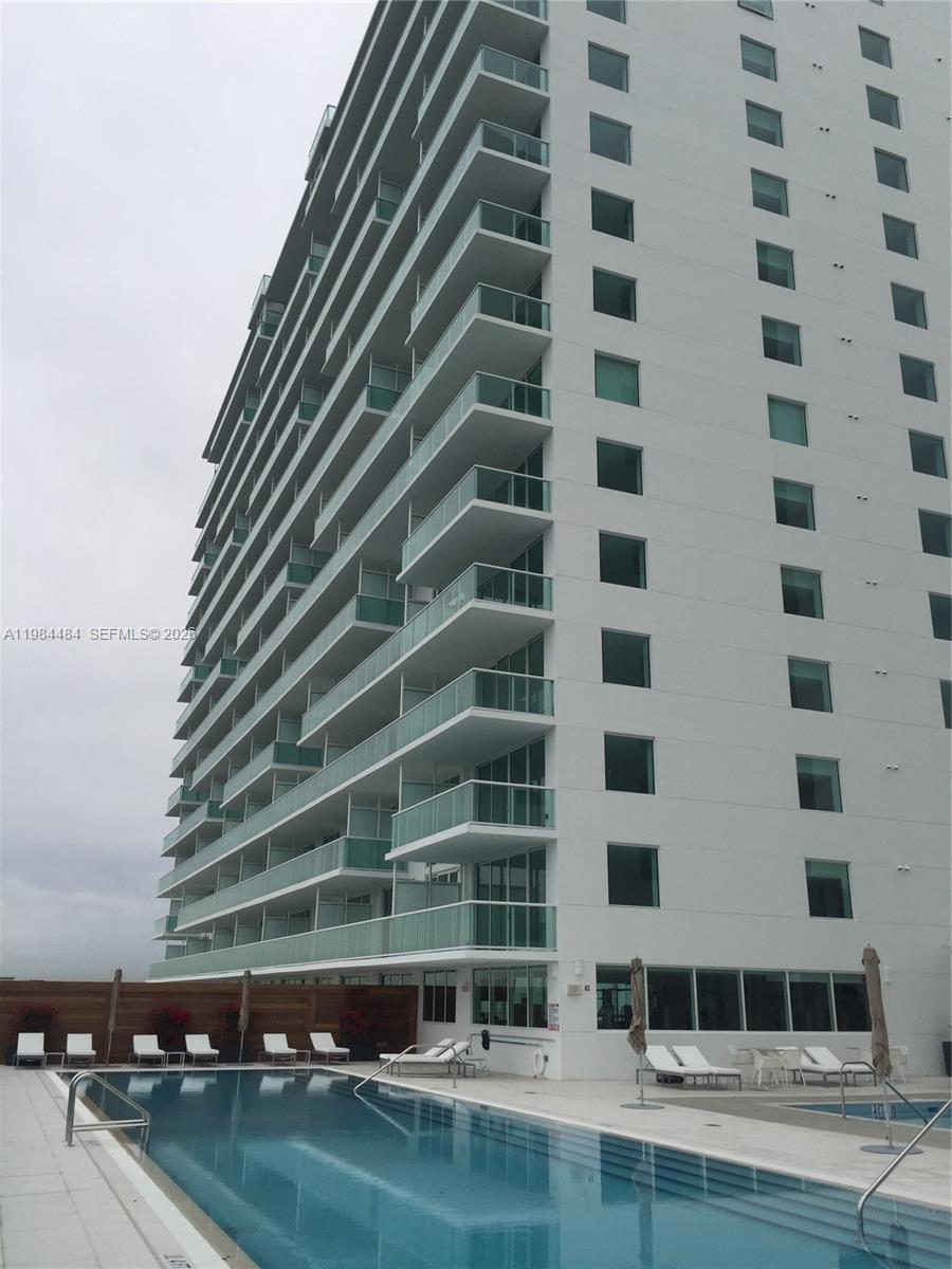 400 SUNNY ISLES CONDO WES - Residential Lease