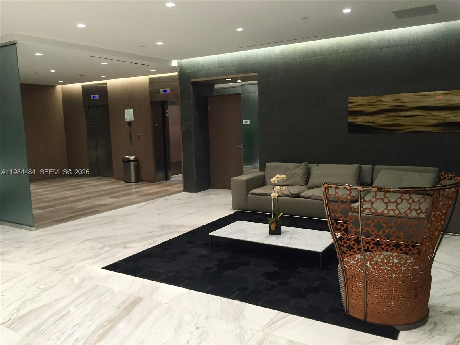 400 SUNNY ISLES CONDO WES - Residential Lease