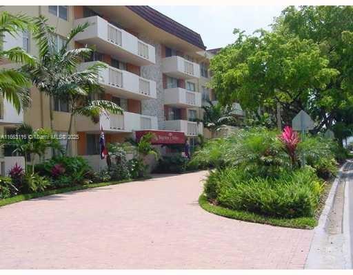 BAYVIEW PALMS CONDO - Residential