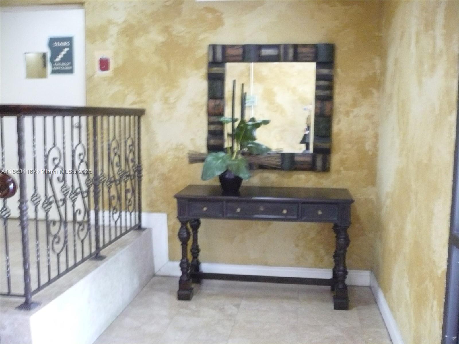 BAYVIEW PALMS CONDO - Residential