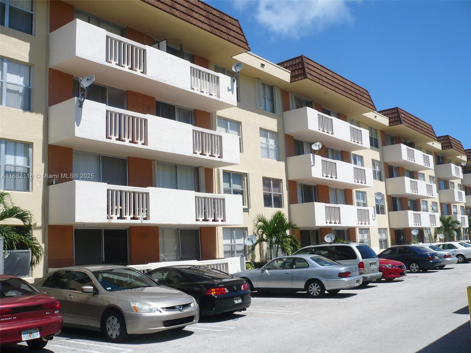 BAYVIEW PALMS CONDO - Residential