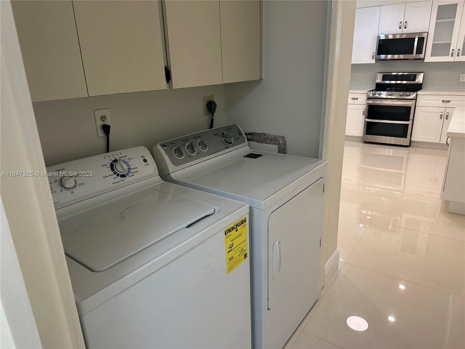 PALM-AIRE COUNTRY CLUB - Residential Lease