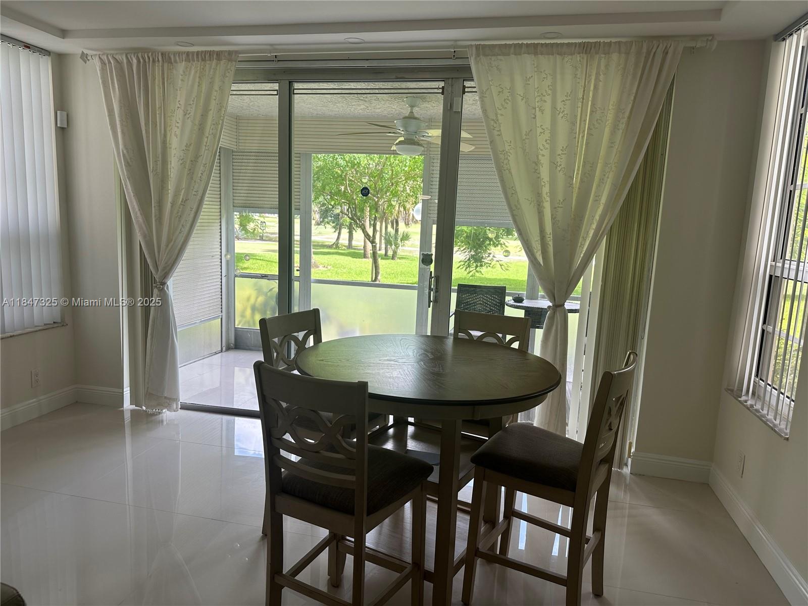 PALM-AIRE COUNTRY CLUB - Residential Lease