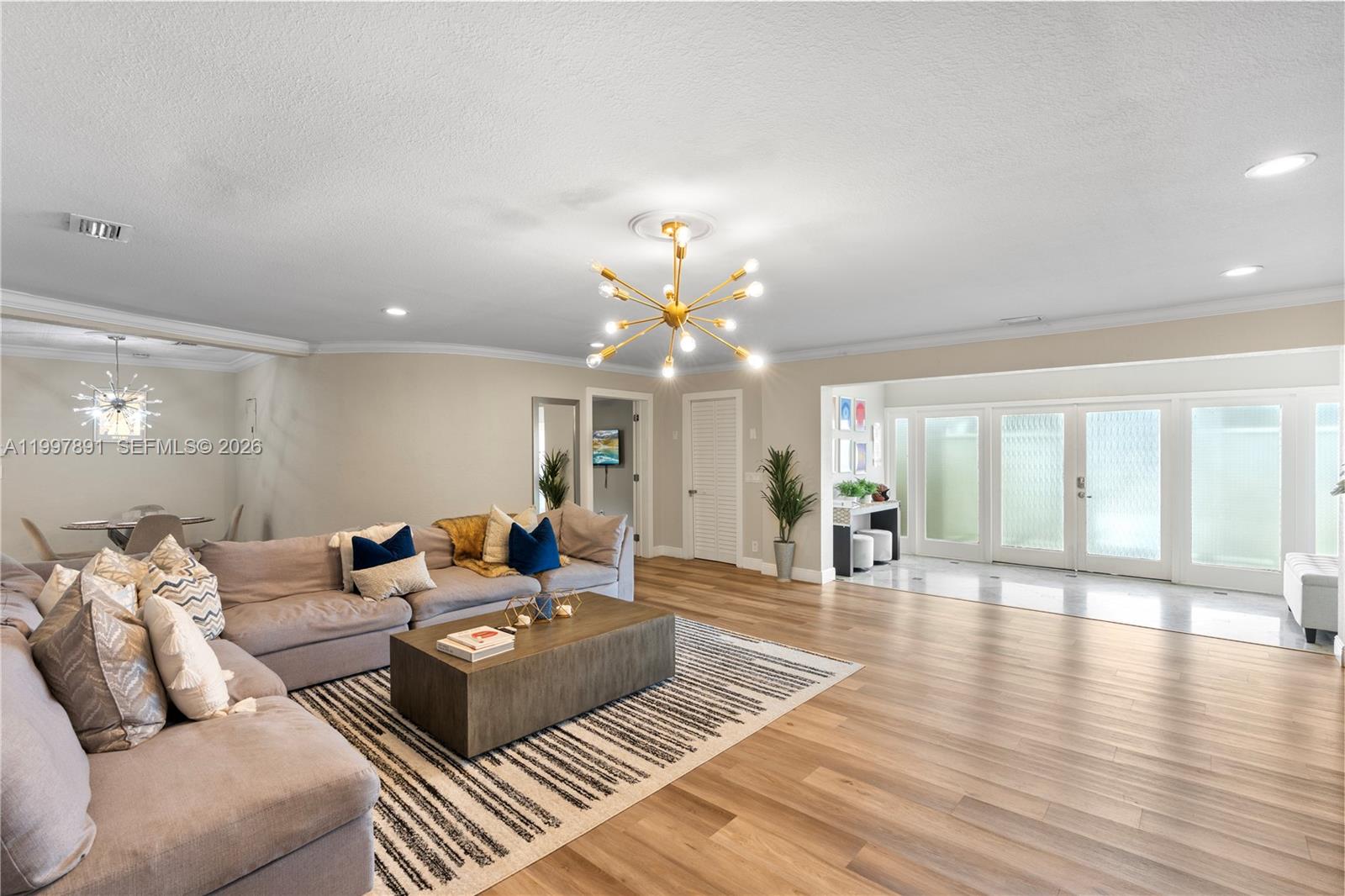 OAKLAND PARK 2ND ADD-RESU - Residential