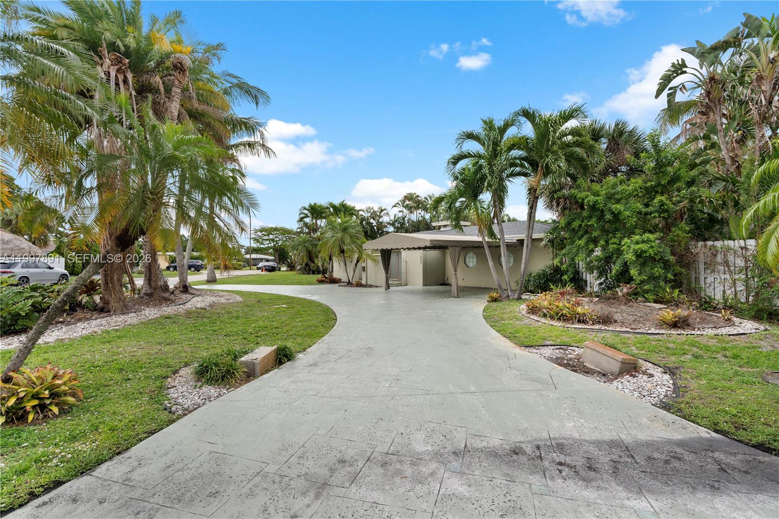 OAKLAND PARK 2ND ADD-RESU - Residential