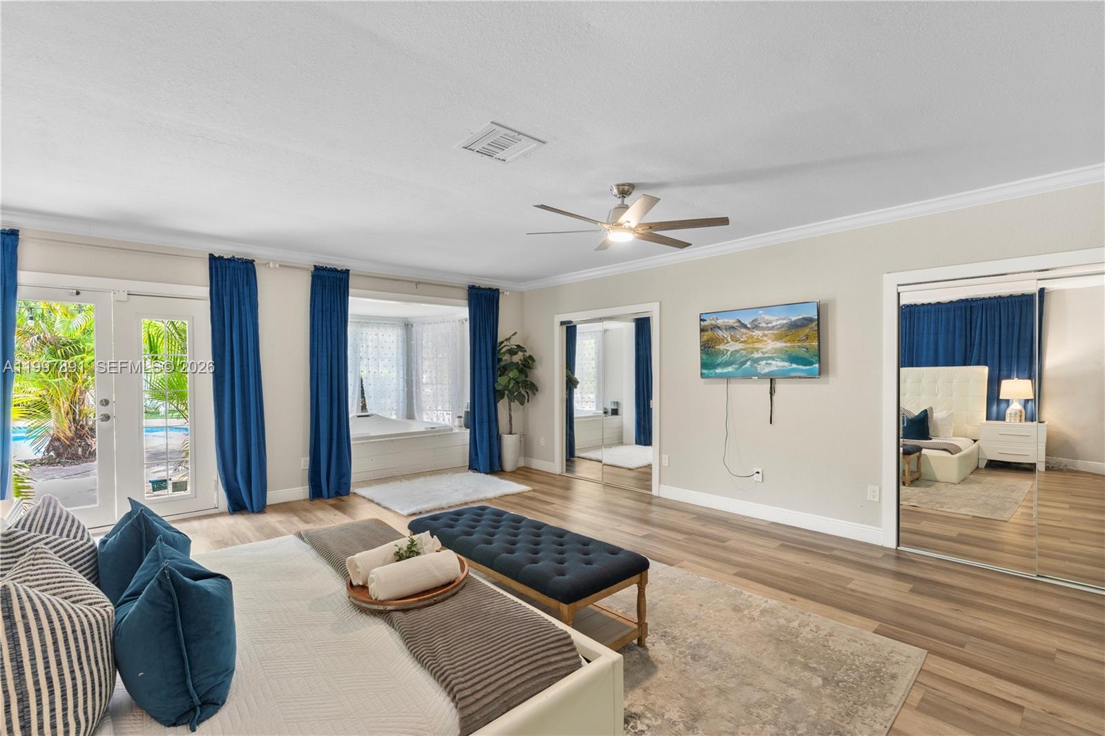 OAKLAND PARK 2ND ADD-RESU - Residential