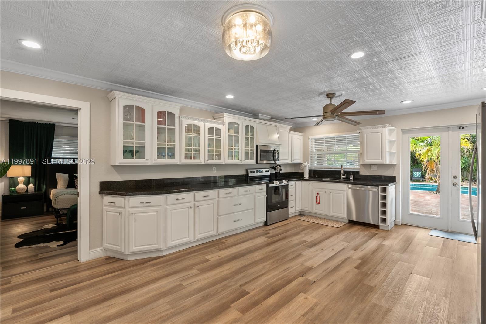 OAKLAND PARK 2ND ADD-RESU - Residential