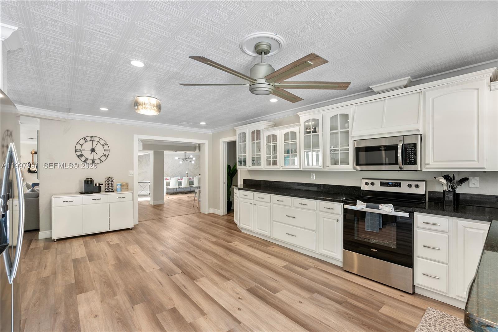 OAKLAND PARK 2ND ADD-RESU - Residential