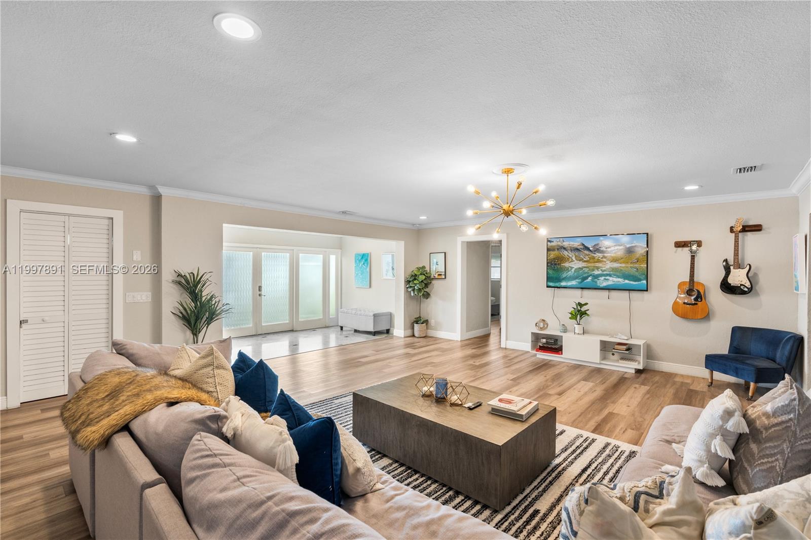 OAKLAND PARK 2ND ADD-RESU - Residential