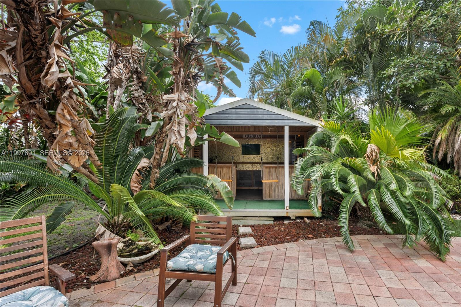 OAKLAND PARK 2ND ADD-RESU - Residential