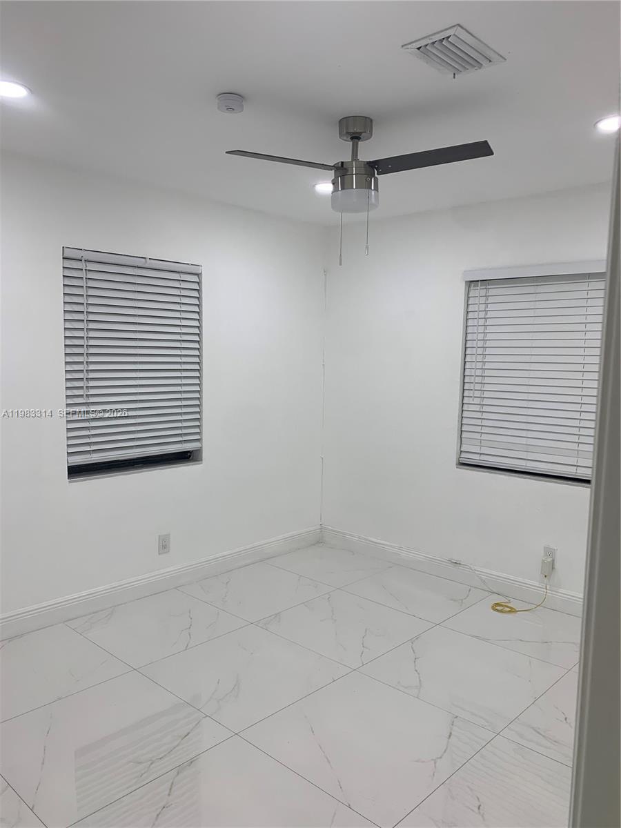 NEW BROWARDALE 1ST ADD - Residential Lease
