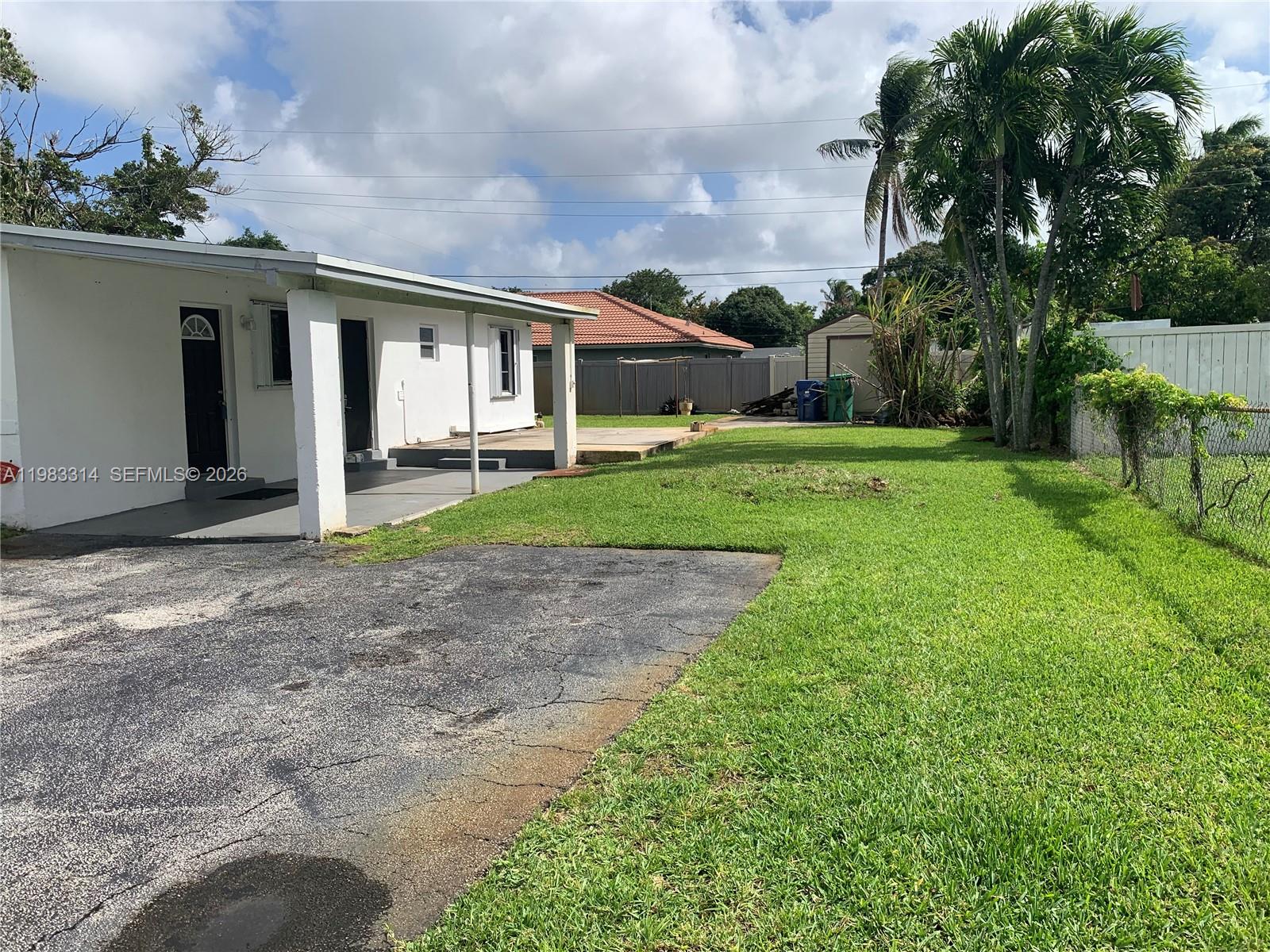 NEW BROWARDALE 1ST ADD - Residential Lease