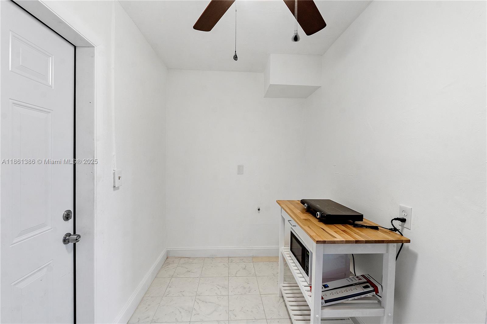 MIRAMAR SEC 11 - Residential Lease