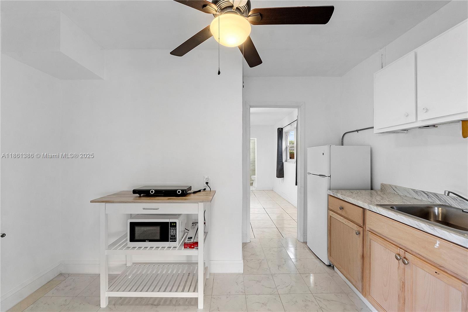MIRAMAR SEC 11 - Residential Lease