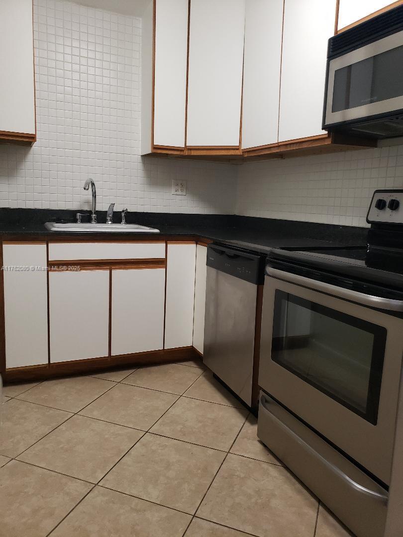 LEISURE BEACH CONDO - Residential Lease