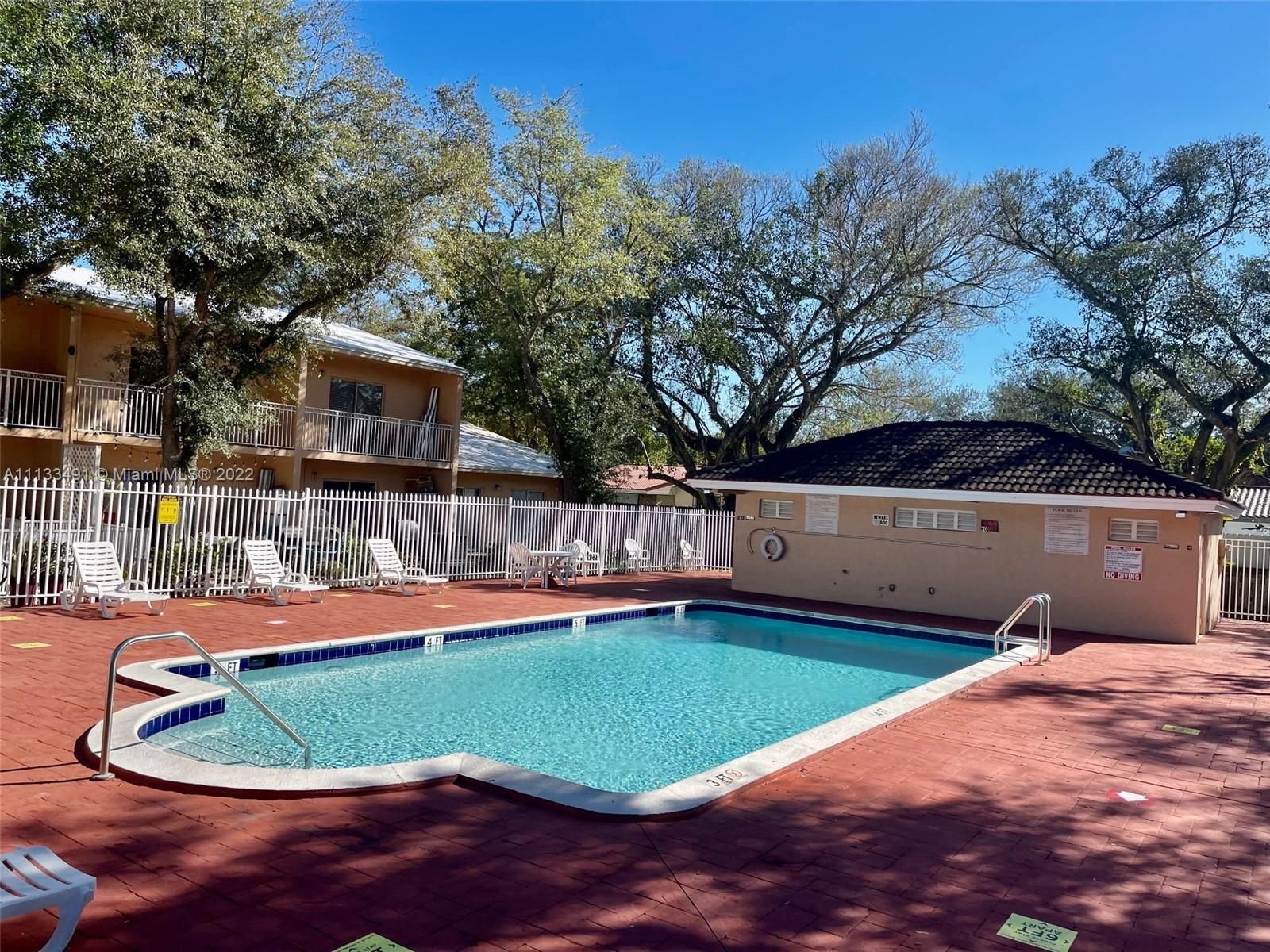 FOUNTAIN PK VILLAGE HOMES - Residential Lease