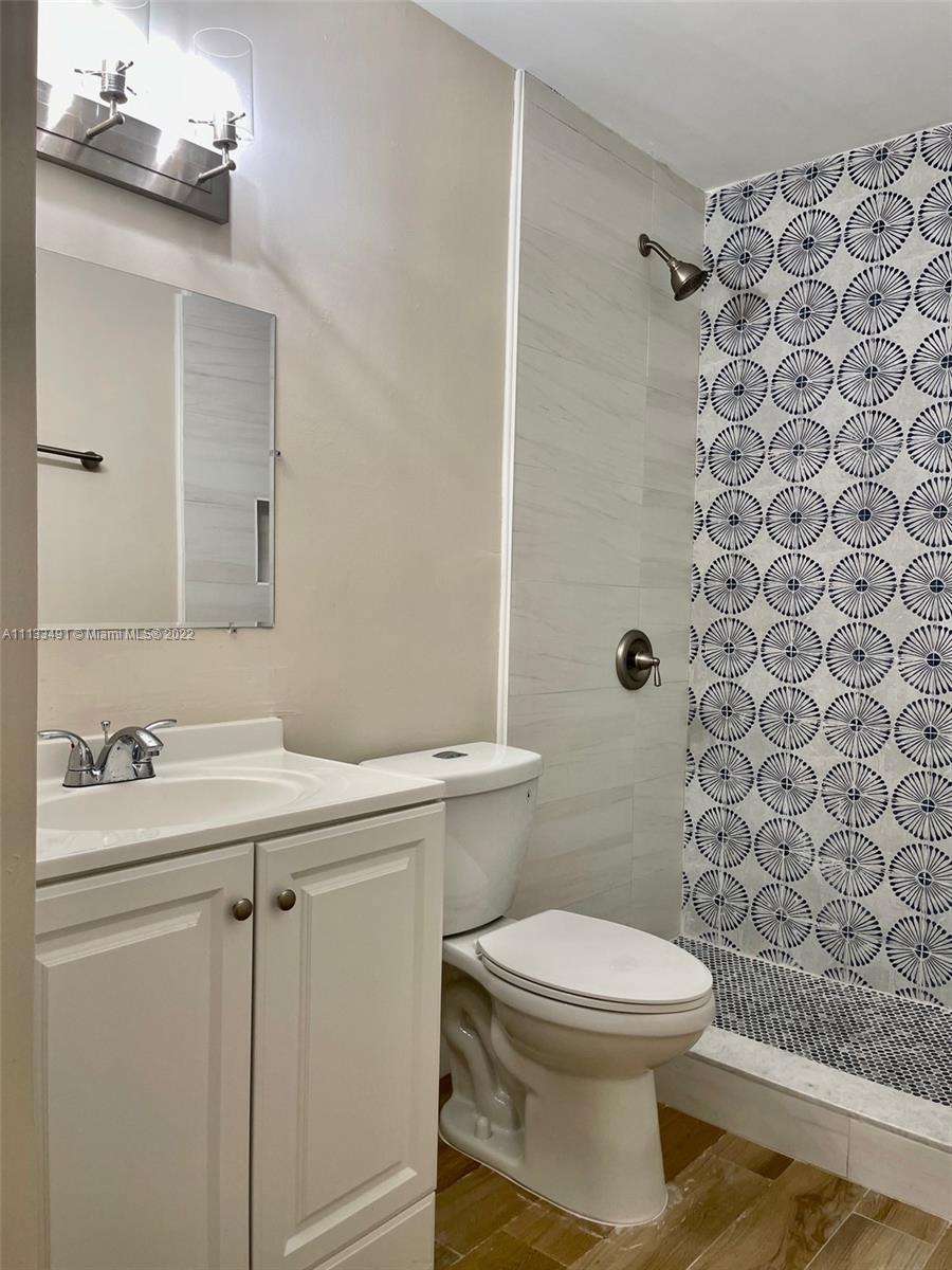 FOUNTAIN PK VILLAGE HOMES - Residential Lease