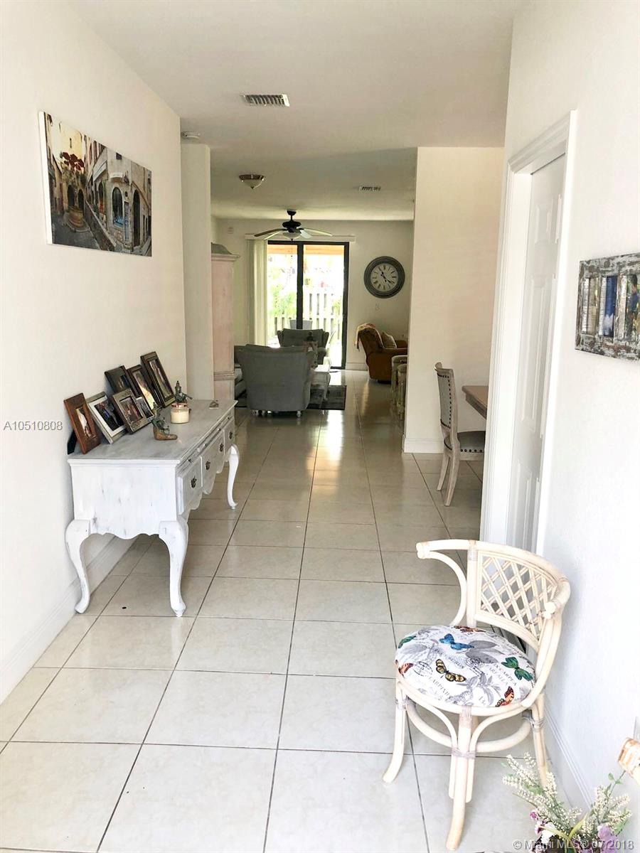 FONTAINEBLEAU WEST NORTH - Residential