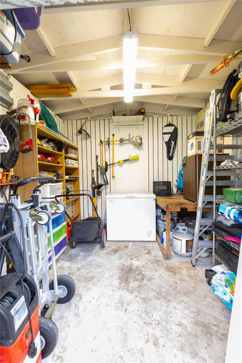 KENDALE ROYAL AMEND - Residential