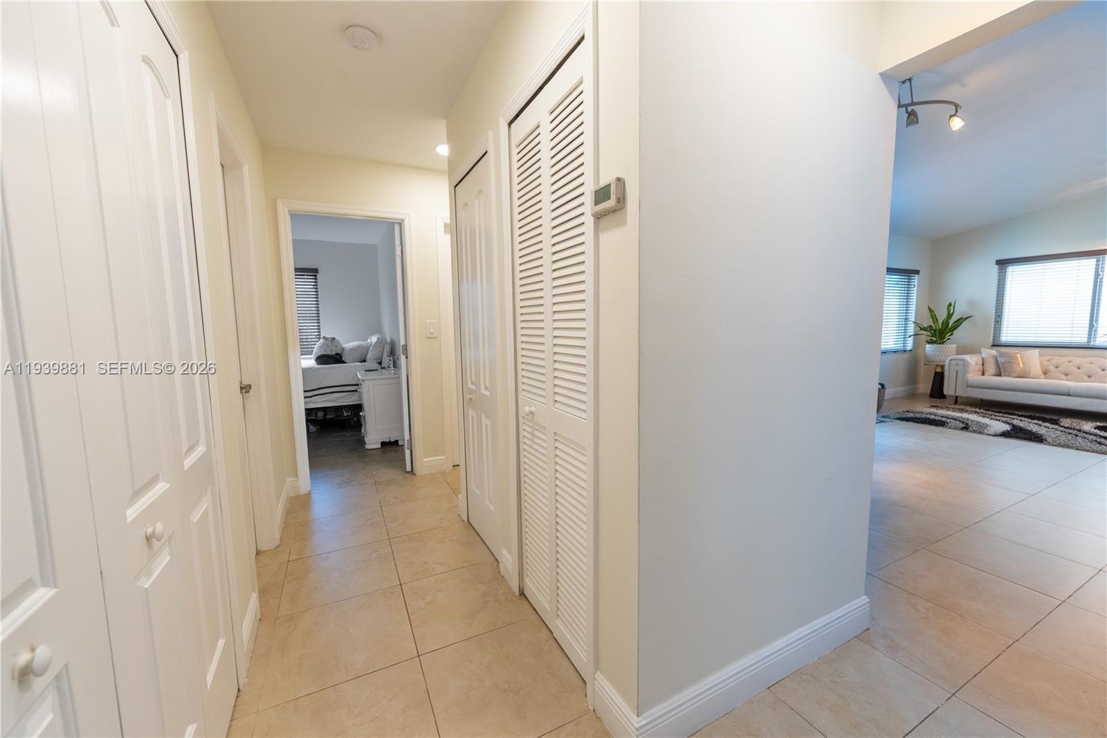 KENDALE ROYAL AMEND - Residential