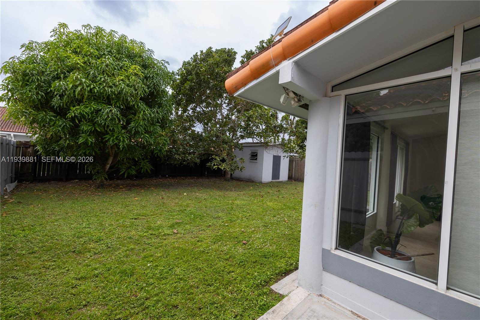 KENDALE ROYAL AMEND - Residential