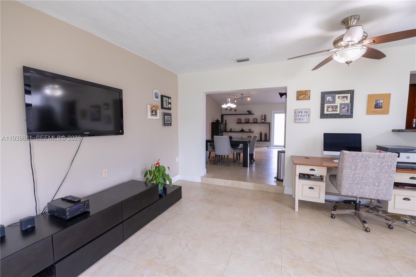 KENDALE ROYAL AMEND - Residential