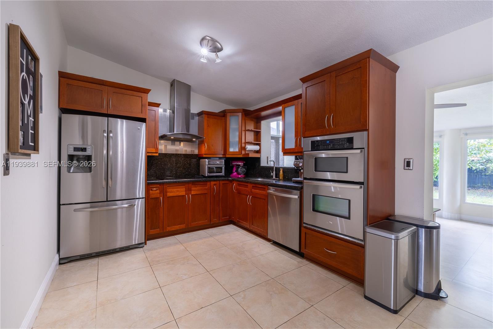 KENDALE ROYAL AMEND - Residential