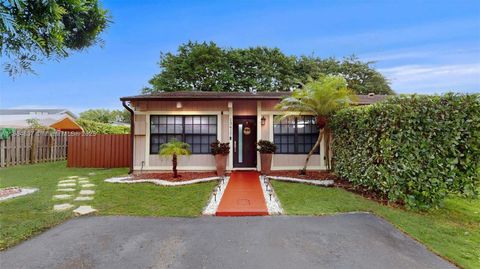 13417 SW 101st Ln Miami FL 33186