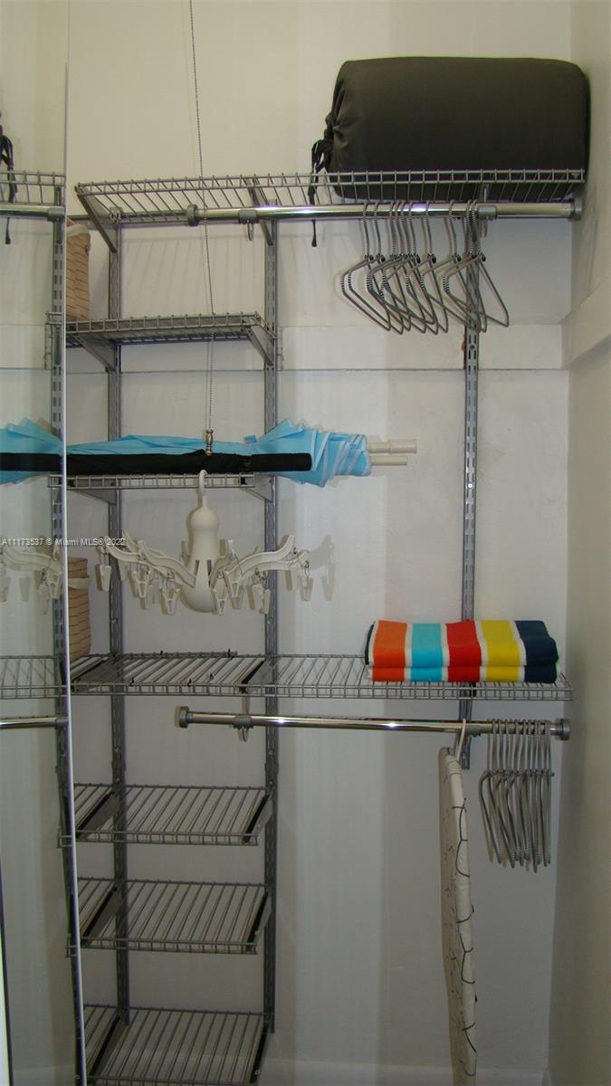 OCEAN VILLAS CONDO - Residential