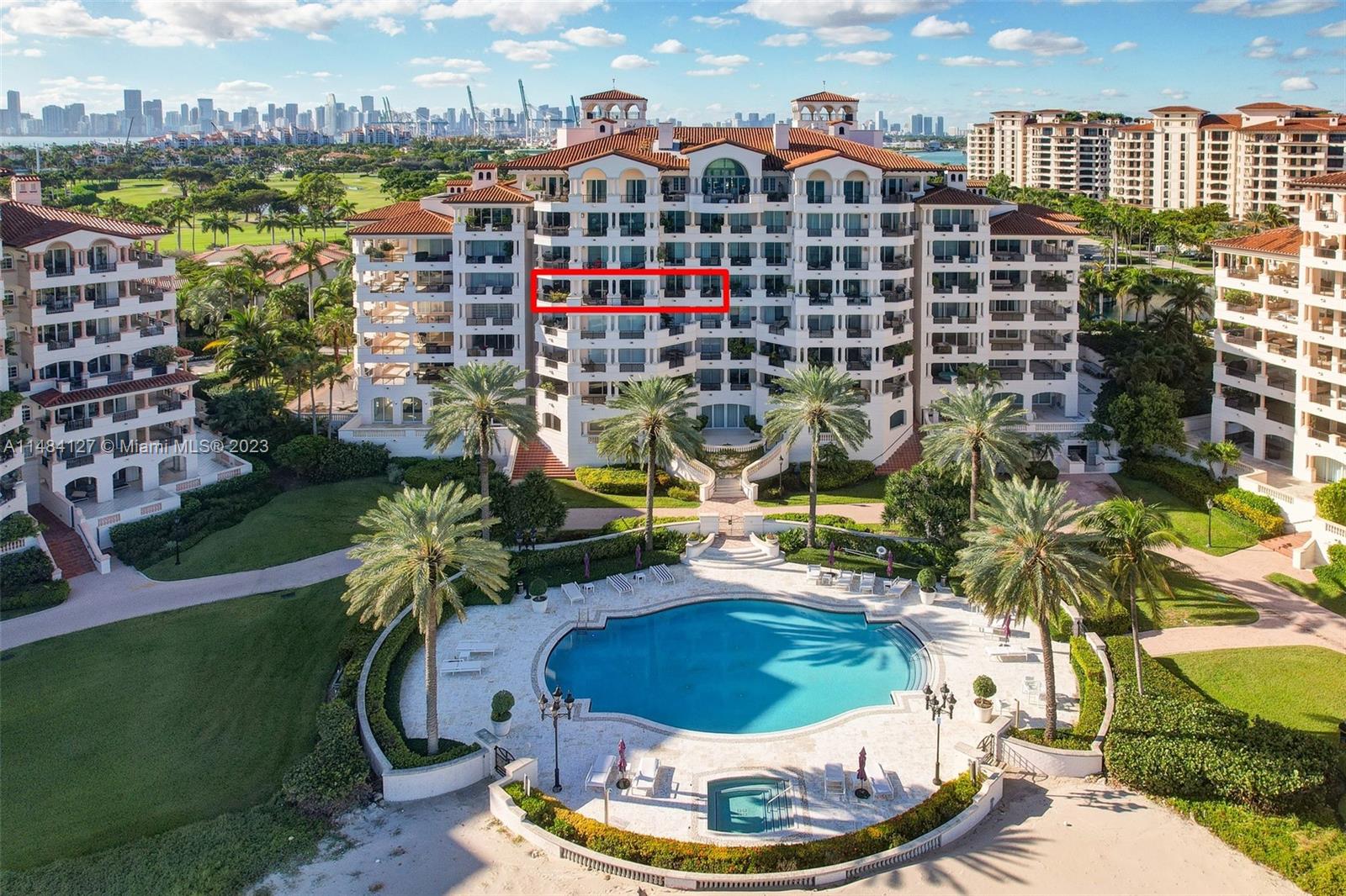 7600 OCEANSIDE AT FISHER - Residential