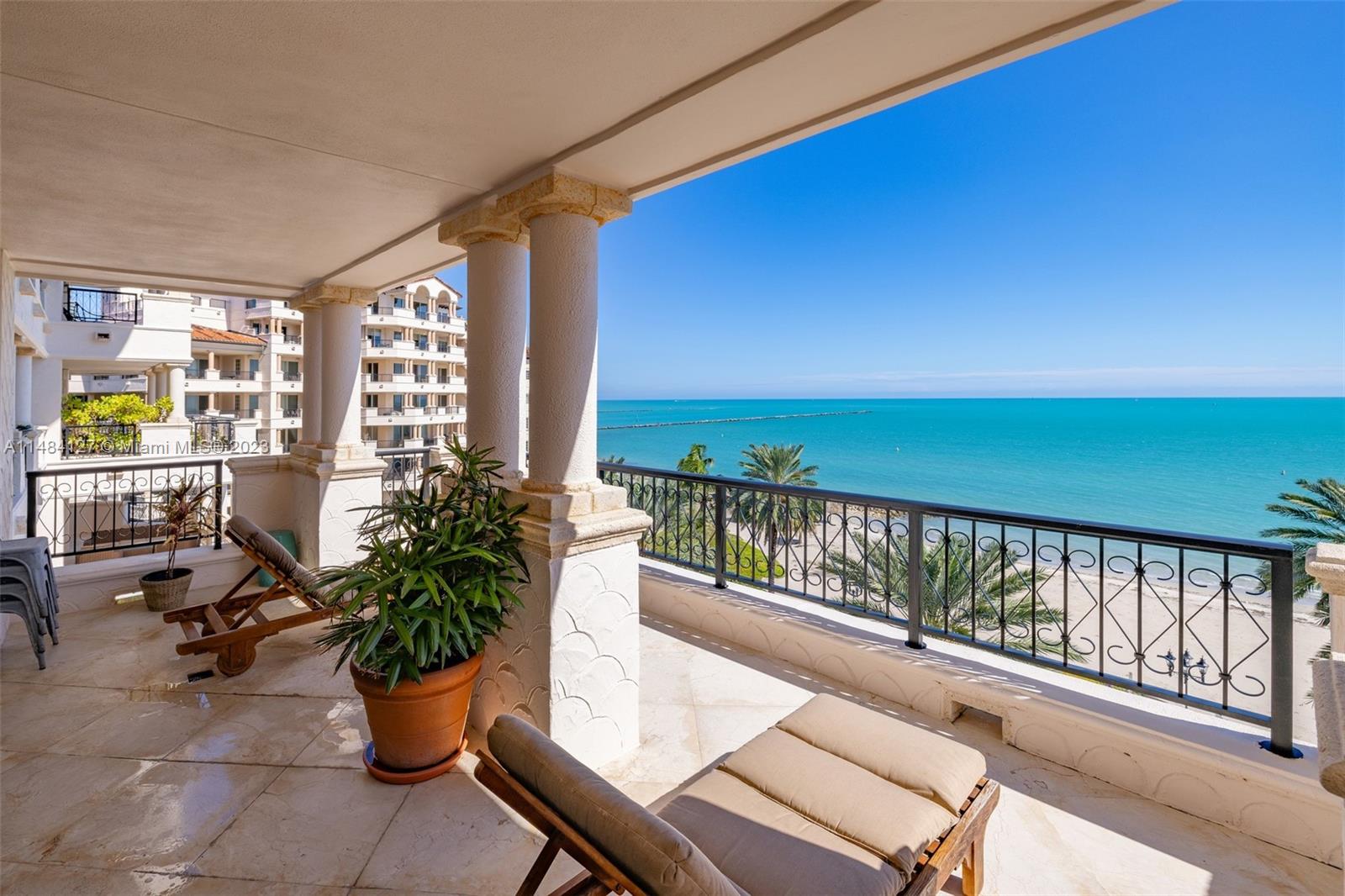 7600 OCEANSIDE AT FISHER - Residential