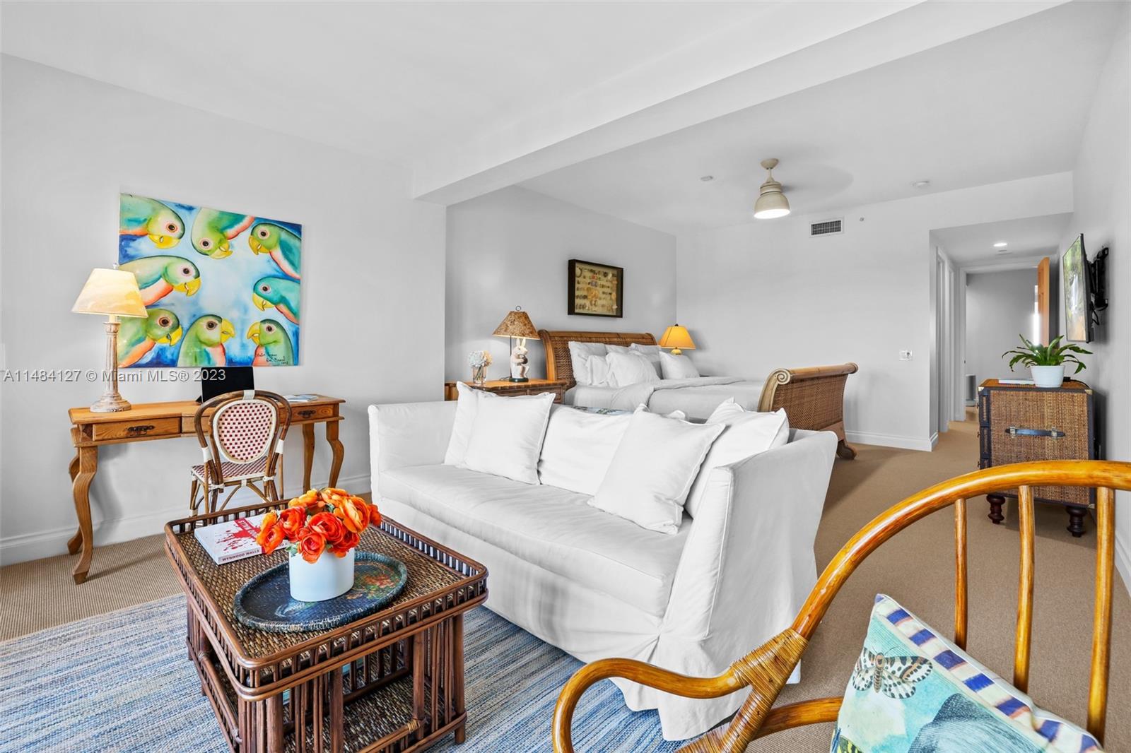 7600 OCEANSIDE AT FISHER - Residential