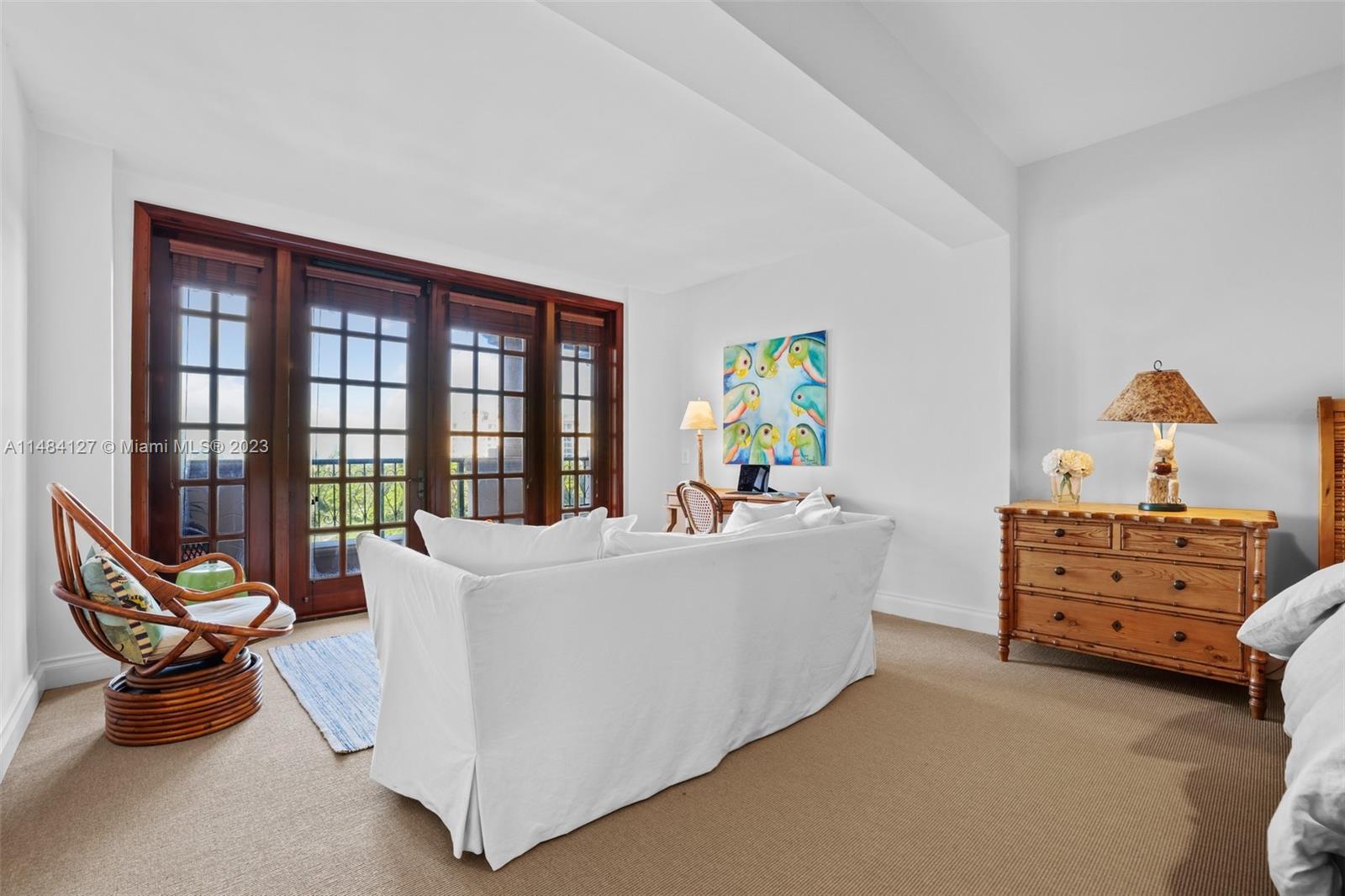 7600 OCEANSIDE AT FISHER - Residential