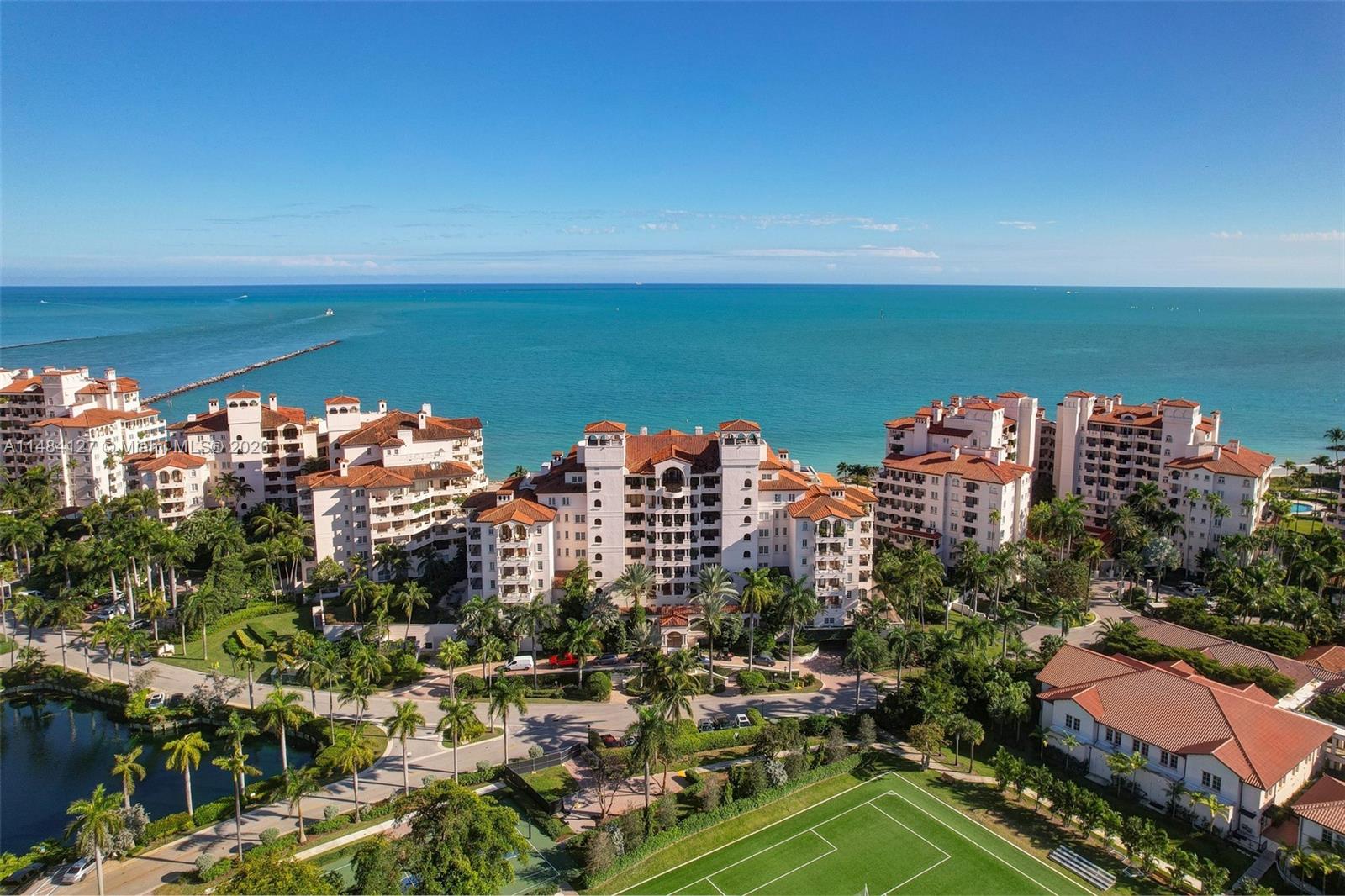 7600 OCEANSIDE AT FISHER - Residential